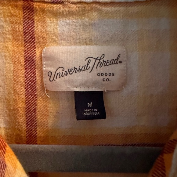 Universal Thread Button Down Shirt Size - Picture 5 of 6